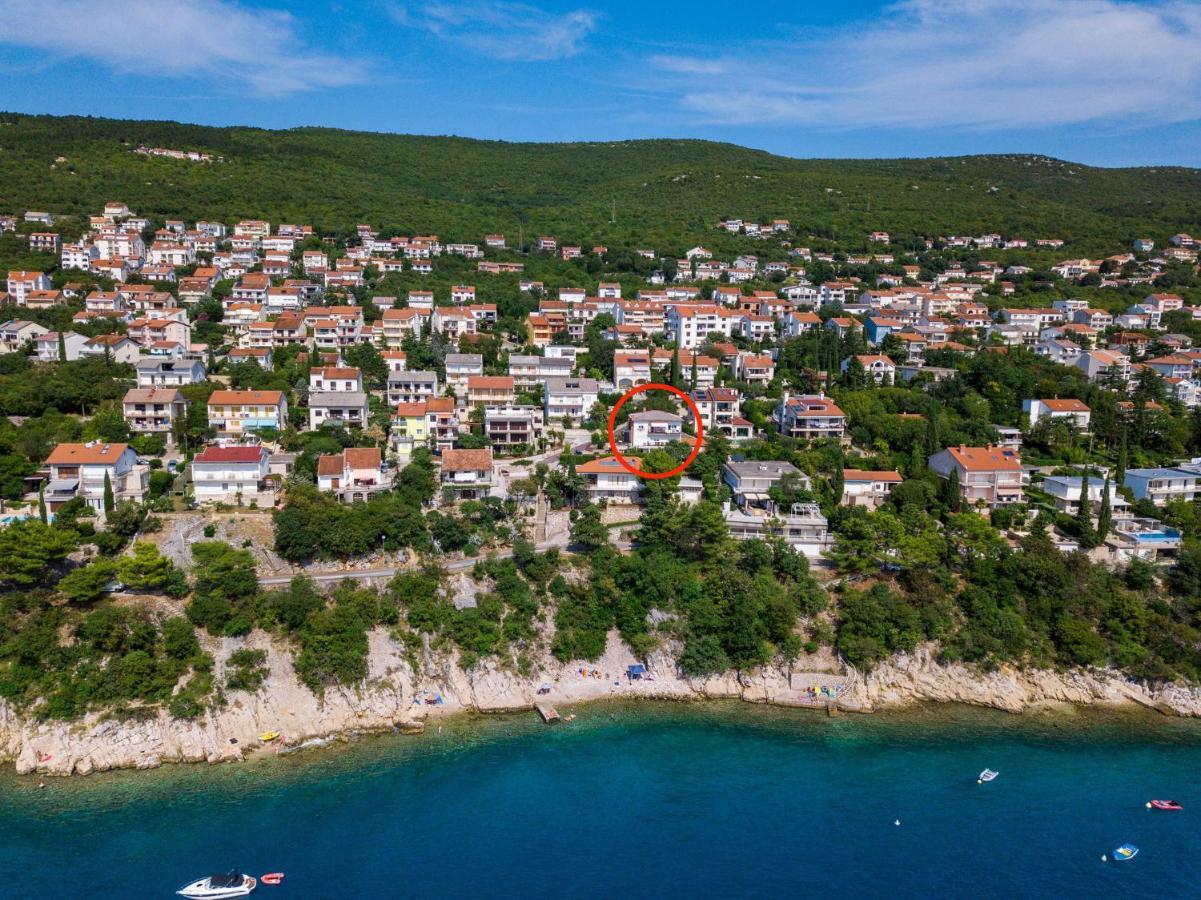 Apartmani Azur Dramalj Esterno foto
