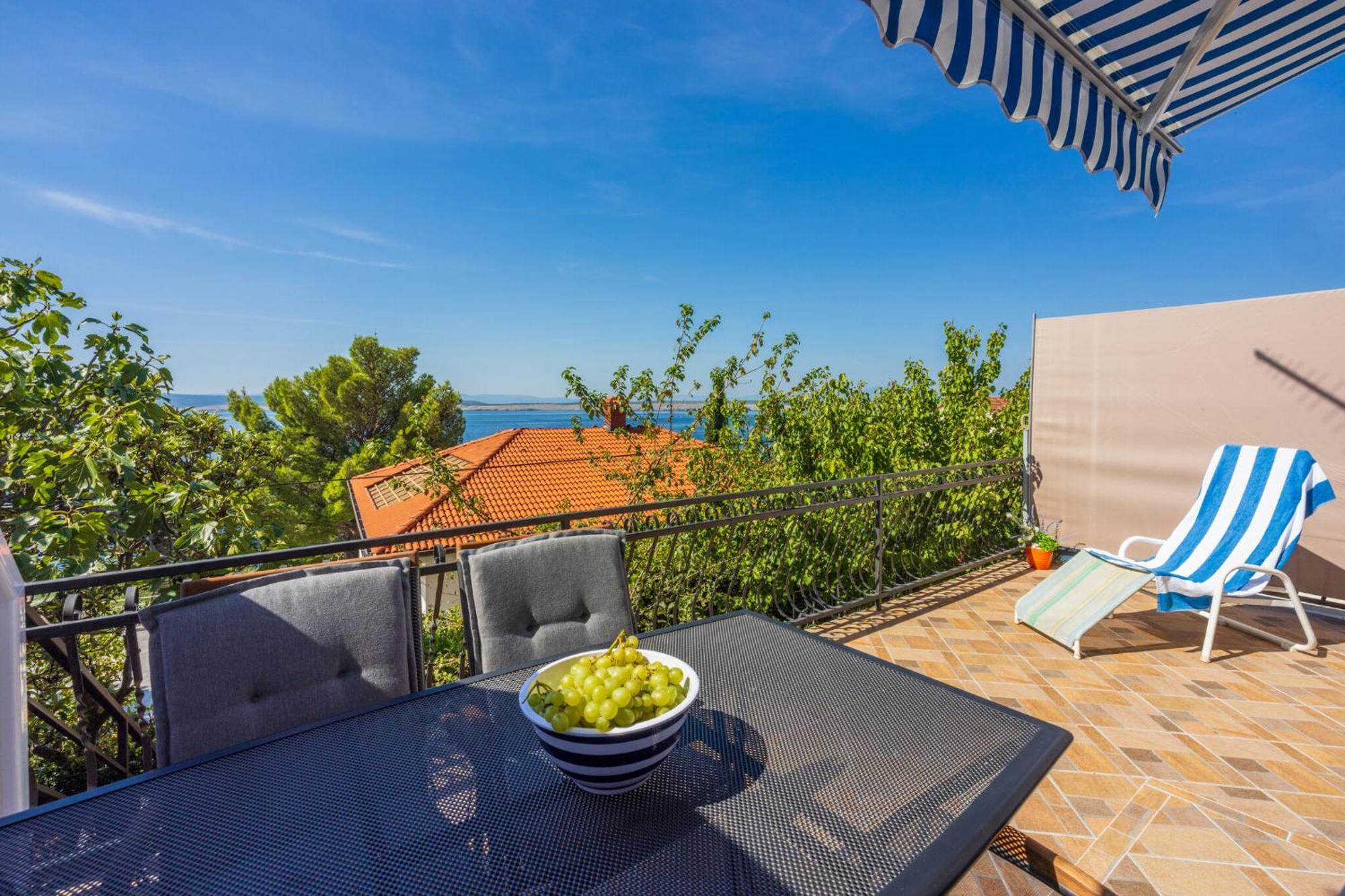 Apartmani Azur Dramalj Esterno foto